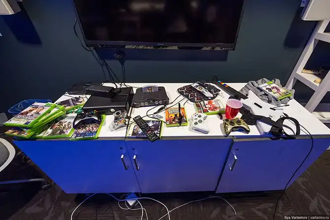 Прогулка по офису