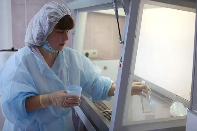 Как устроен банк донорского грудного молока в Москве