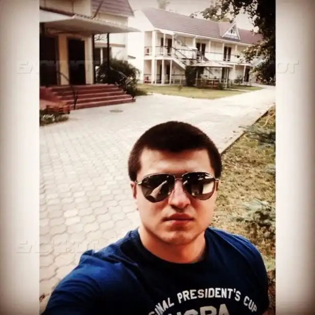 В Волгограде директор караоке-клуба застрелил 22-летнего посетителя