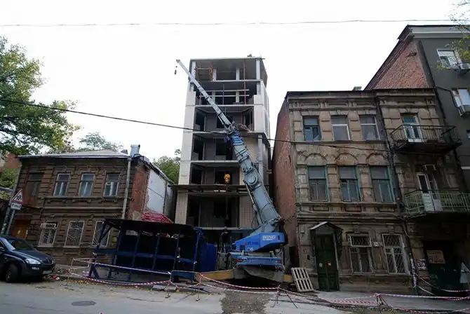 Когда яблоку негде упасть: уплотненная застройка российских городов