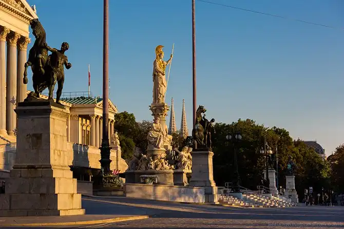 Прекрасная Вена. В поисках света