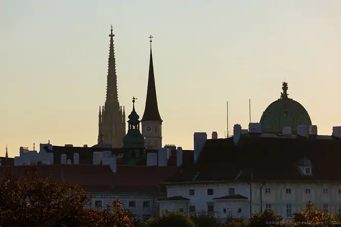 Прекрасная Вена. В поисках света