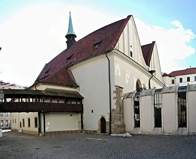 12 главных мистических мест Европы