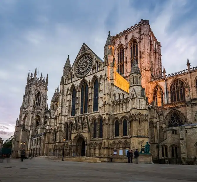 15 мест, которые стоит посетить, пока их не заполнили туристы