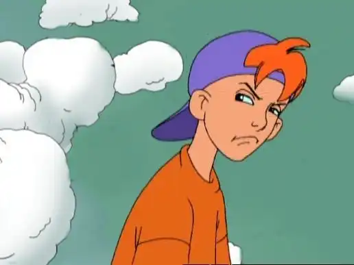 надел филетовую кепку - терь думаит что крутой смарити