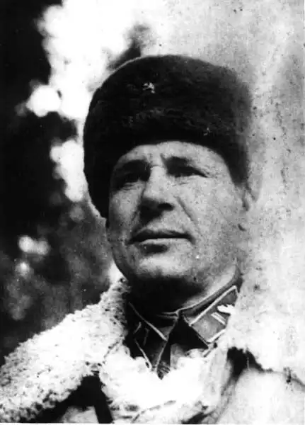 Т-34-76 против двенадцати «Тигров».