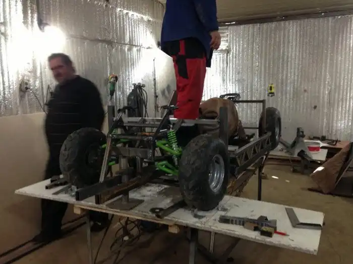 Миниатюрный родстер ГАЗ-21