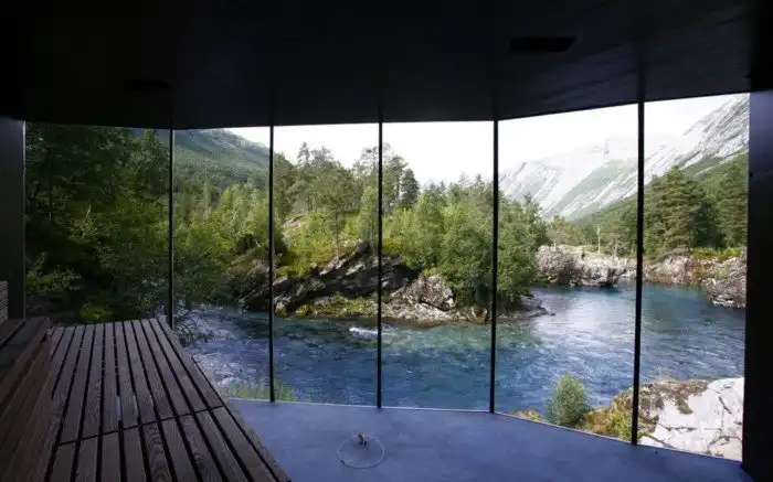 Куда поехать киноману: места, где снимали фильмы в 2015 году