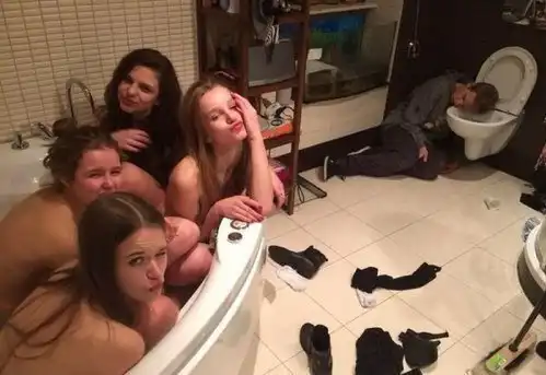 12 человек, которым удалось уйти в пьяную отключку наилучшим возможным образом