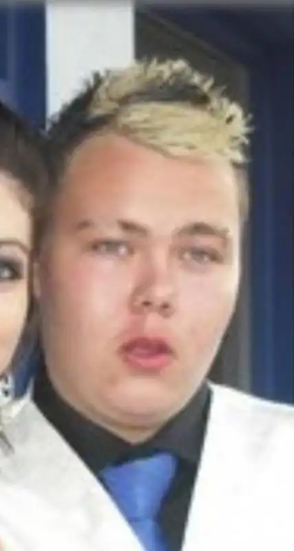 Они звали 107 кг парня жирной коровой. 4 года спустя он всем показал, чего стоит!