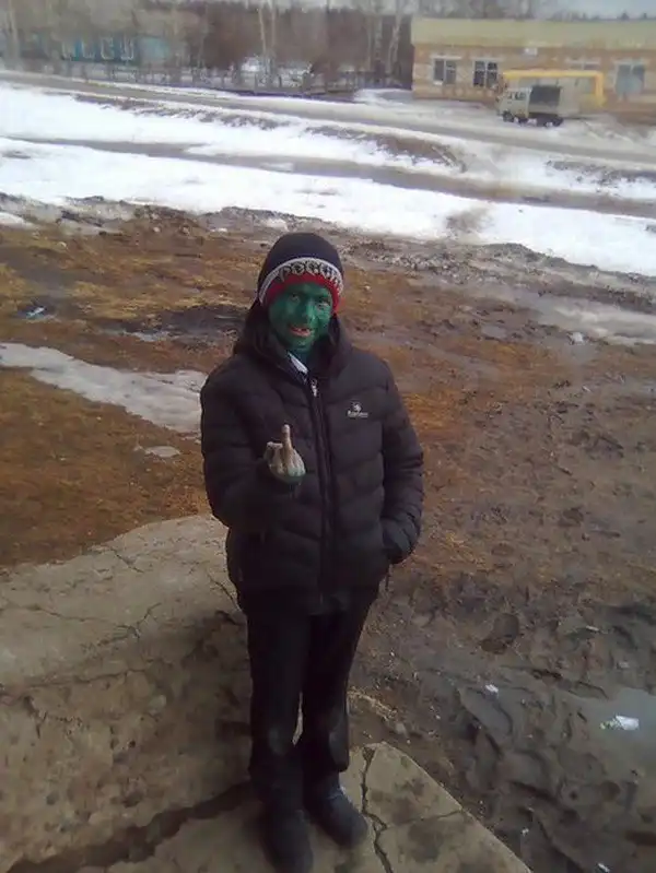 Разбегаемся, посоны! это соцсети!