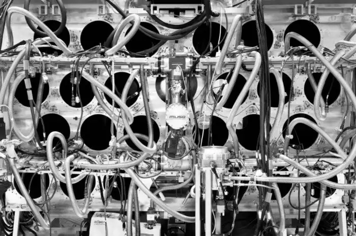 Выставка визуализаций «Космическое пространство» художника Майкла Наджара