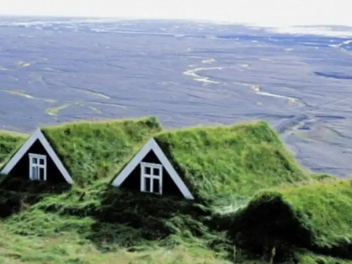 Странные и необычные достопримечательности в Исландии