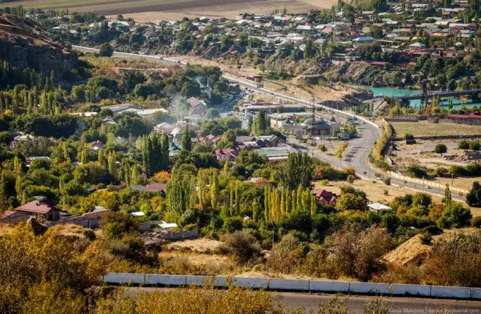 Горная жемчужина Узбекистана: Чарвакское водохранилище