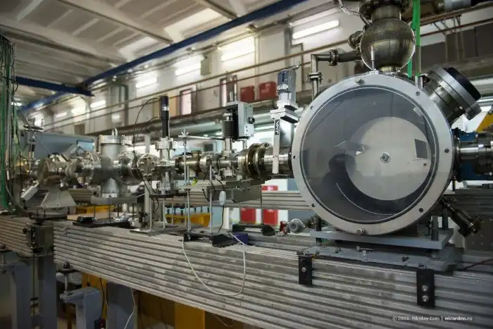 Экскурсия в Институт Ядерной Физики