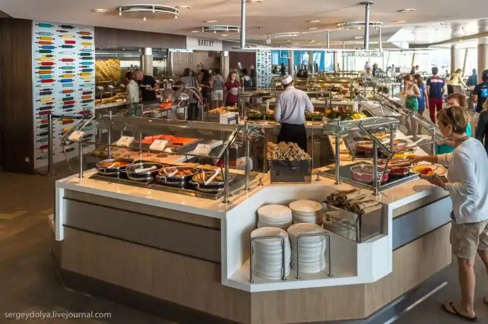 Первое плавание самого большого корабля