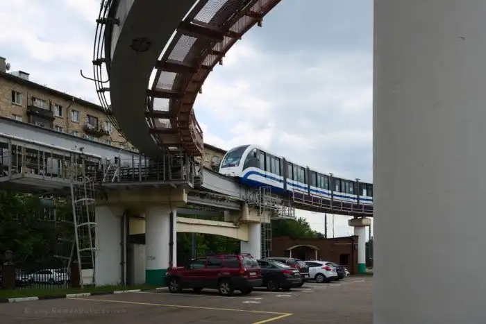 Как устроено депо монорельса