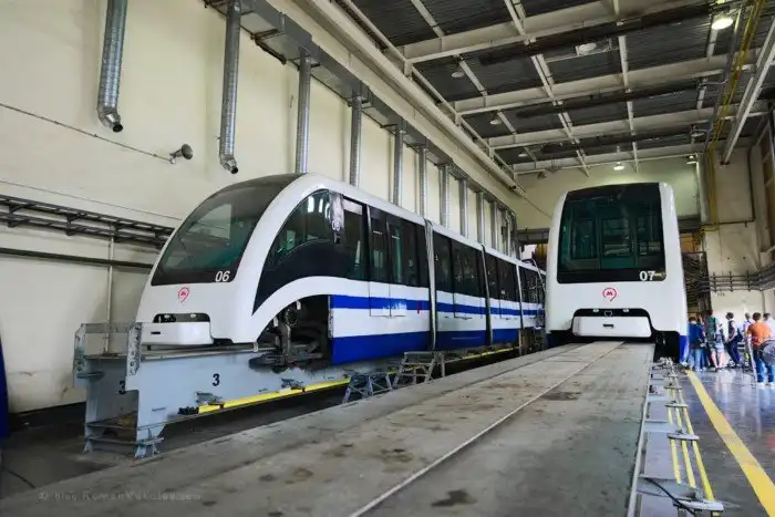 Как устроено депо монорельса
