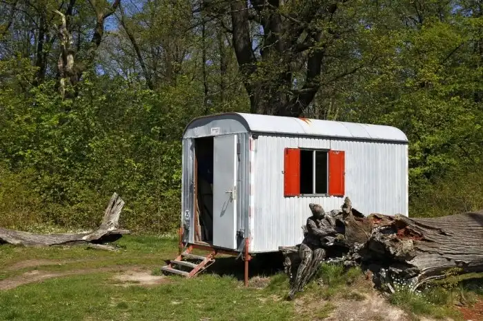 Попробуйте разглядеть обнаженных моделей на этих фото