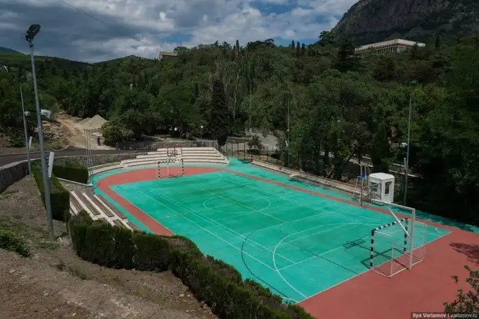 Курортный сезон в Крыму: во что превратили