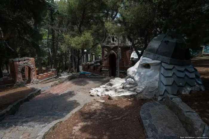 Курортный сезон в Крыму: во что превратили