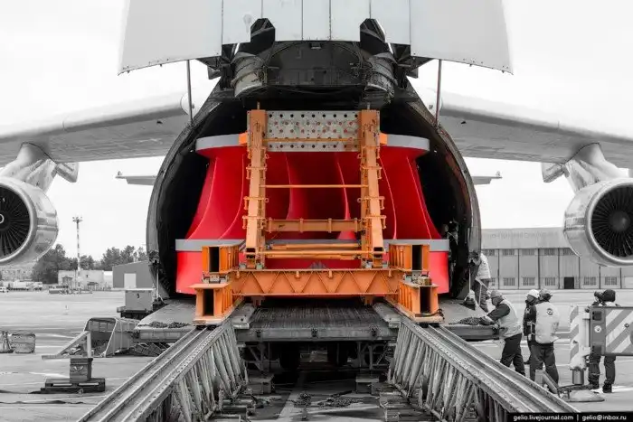 Ан-124 «Руслан» — самый большой в мире серийный самолёт