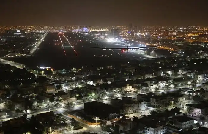 Самолет на солнечных батареях Solar Impulse 2 завершил кругосветный перелет