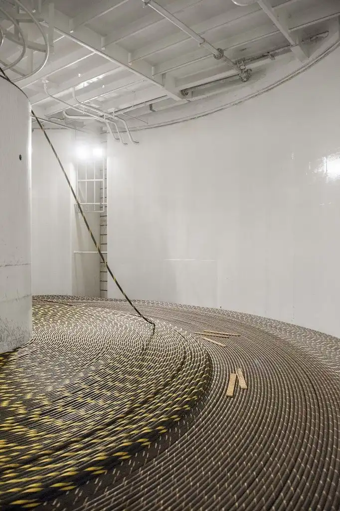 Строительство линии связи камчатка-сахалин-магадан. экскурсия на cable innovator - судно-кабелеукладчик