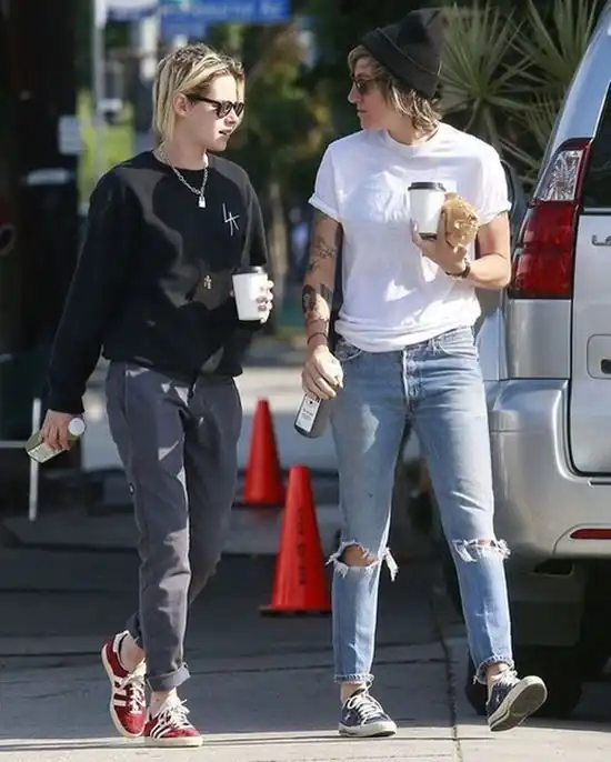 Звезда «Сумерек» Кристен Стюарт сделала предложение своей девушке