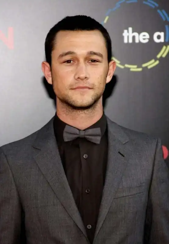 Актёры, которые чуть не погибли на съёмочной площадке