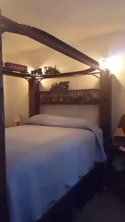 Кровать железнодорожника