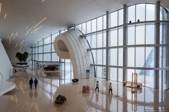 Самое красивое здание Азербайджана