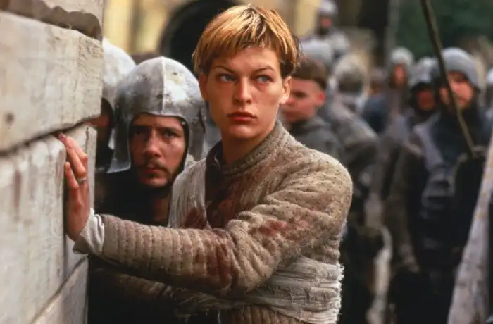 10 самых красивых героинь с короткими стрижками