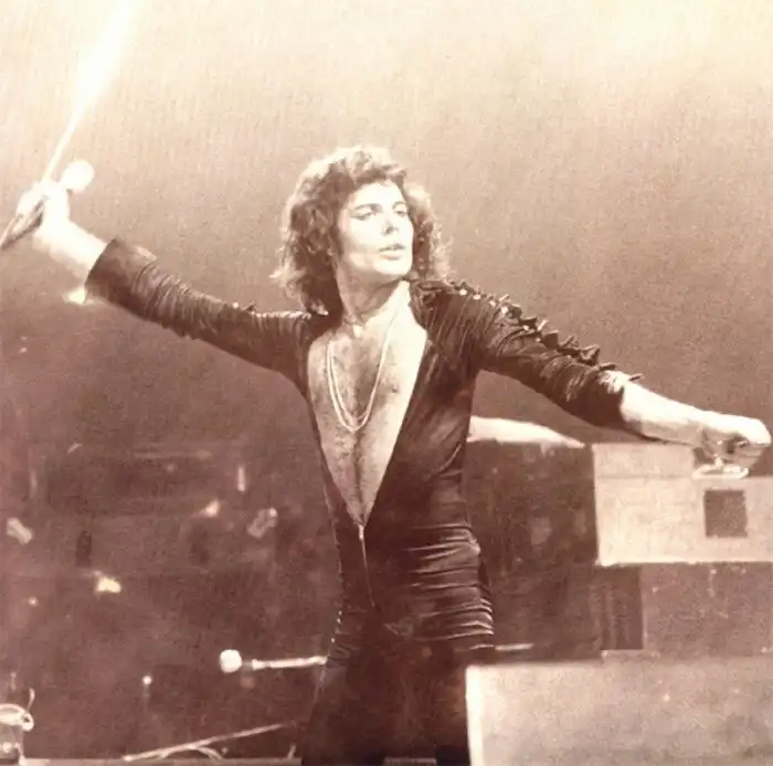 Фредди Меркьюри, ты в наших сердцах