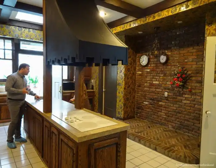 Дворец за миллион долларов