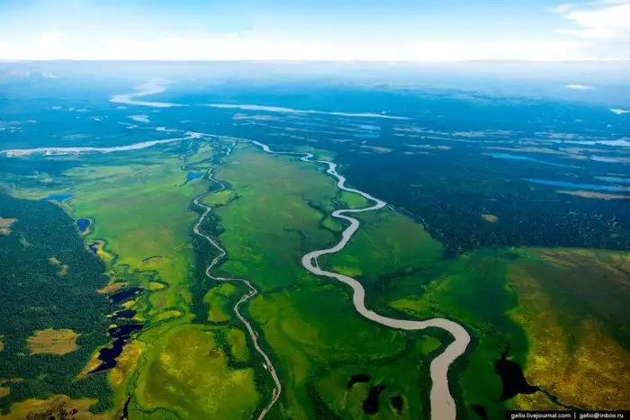 Полёт над горой Денали на Аляске