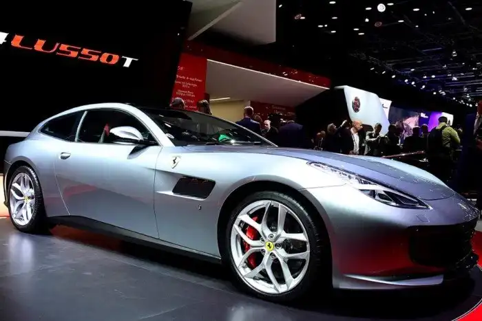 Парижский автосалон 2016