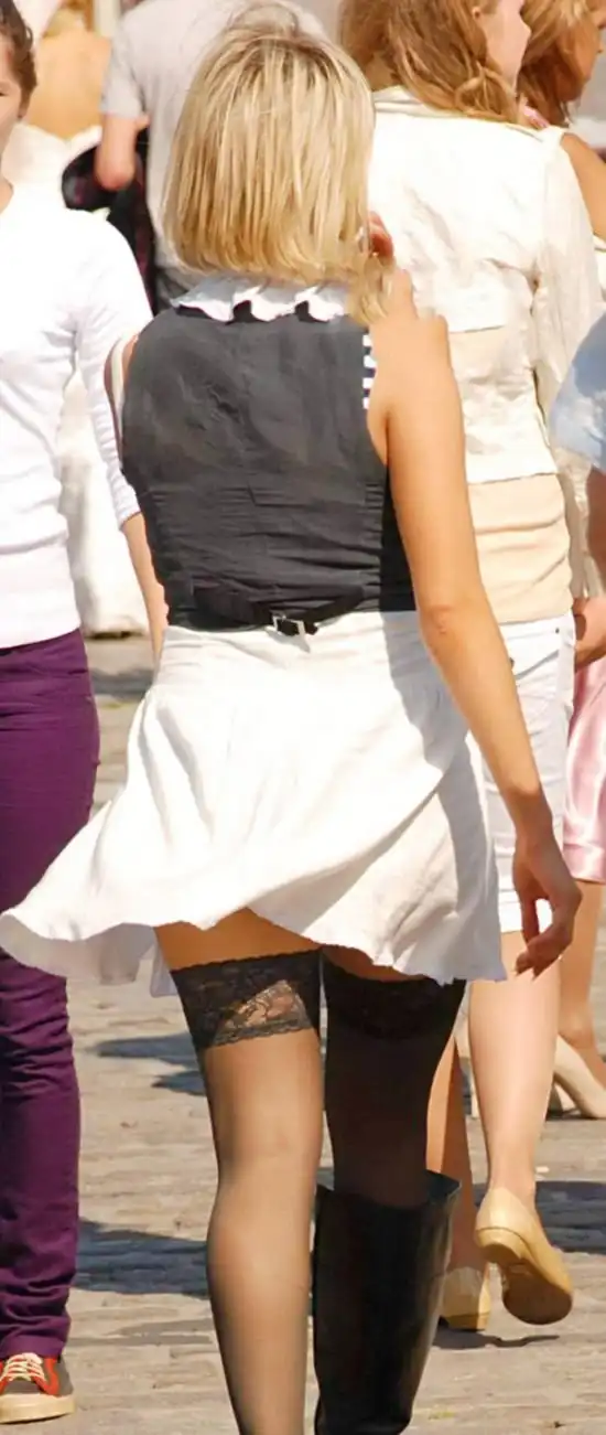 Подруги невесты затмили саму невесту