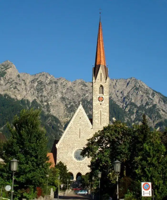 Удивительные и необычные туристические достопримечательности в Лихтенштейне