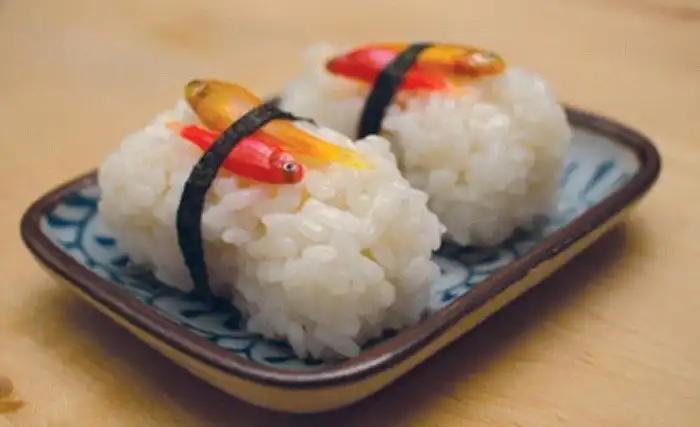 Самые интересные факты о суши, роллах и их креативной реализации