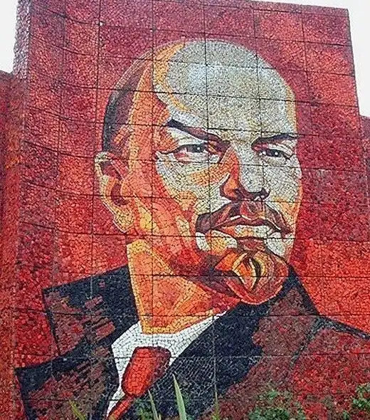 Монументальные мозаики советской эпохи – искусство и тематика прошлого