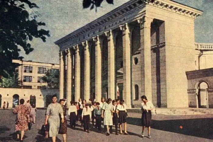 Кинотеатры, в которых проводили юность наши бабушки