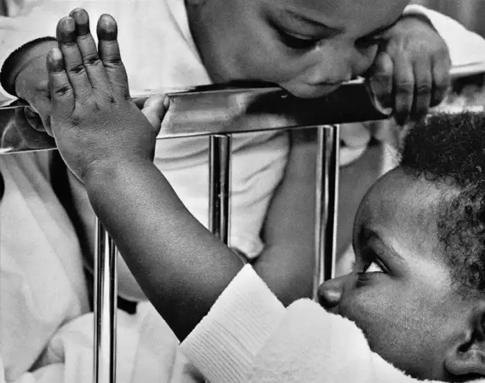 Как к людям пришел СПИД: история в фотографиях