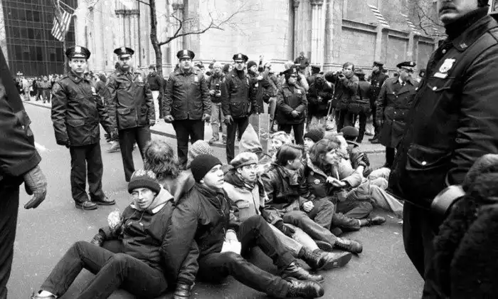 Как к людям пришел СПИД: история в фотографиях