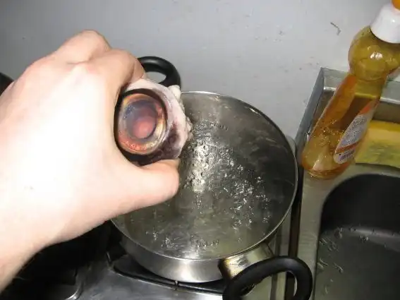 Глаз в тарелке