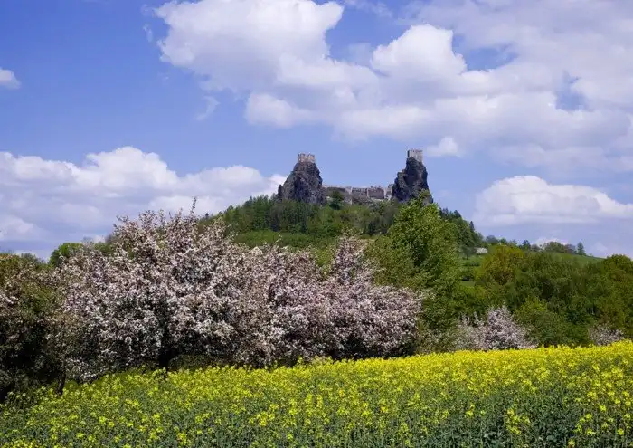 Кругом враги. Самые неприступные сооружения мира
