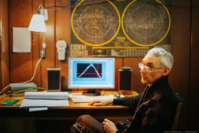 Как работают астрономы в обсерватории в Приэльбрусье