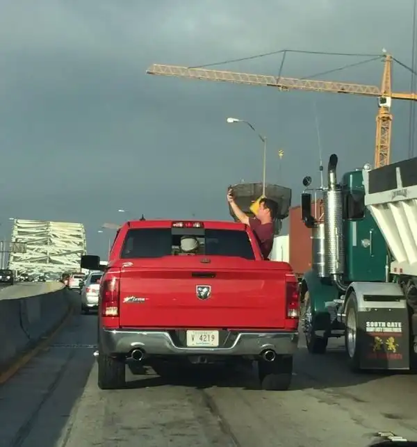 Свежая подборка автоприколов