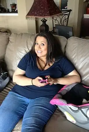 Женщина сбросила 45 кг, узнав что муж с любовницей называют ее жирной коровой