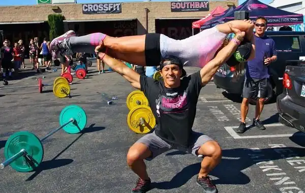 Насобиралось тут